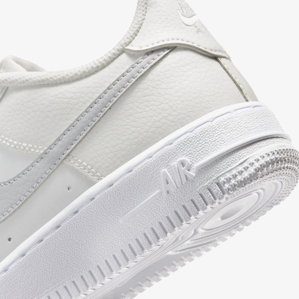 Outlet Дитячі кросівки NIKE AIR FORCE 1 ESS+ (GS) IO7958-101_image_8