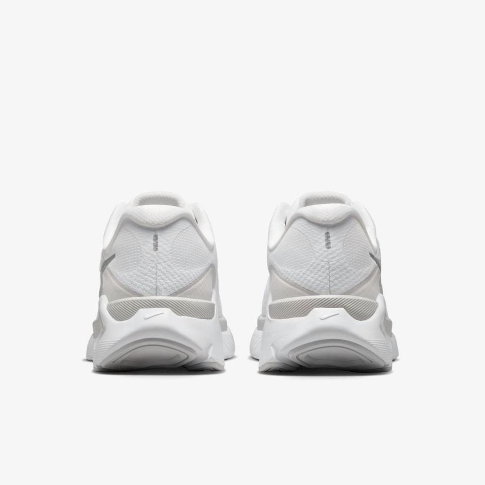 Outlet Женские кроссовки NIKE WMNS STRUCTURE PLUS HQ3049-100_image_6