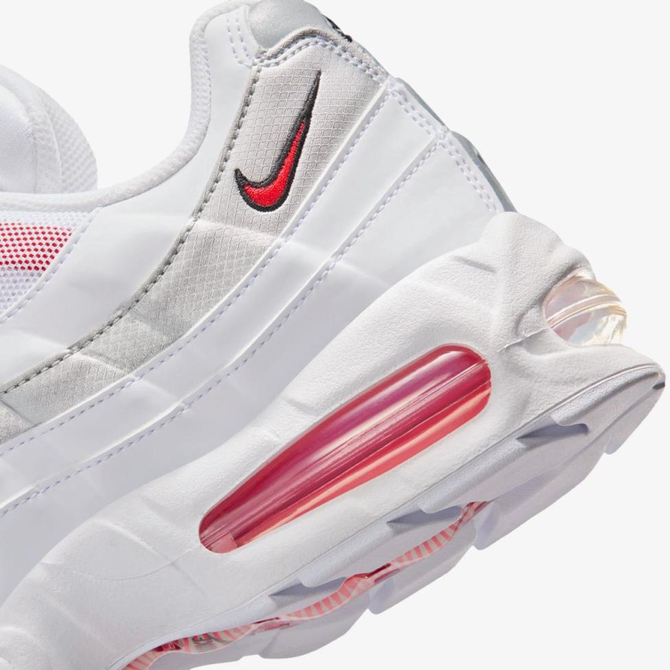 Outlet Чоловічі кросівки NIKE AIR MAX 95 BIG BUBBLE IQ0176-100_image_8