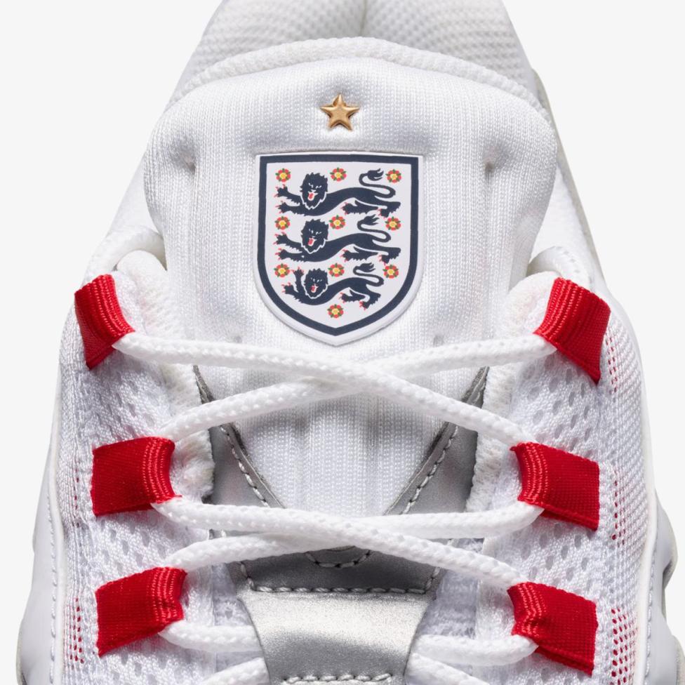 Outlet Чоловічі кросівки NIKE AIR MAX 95 BIG BUBBLE IQ0176-100_image_9