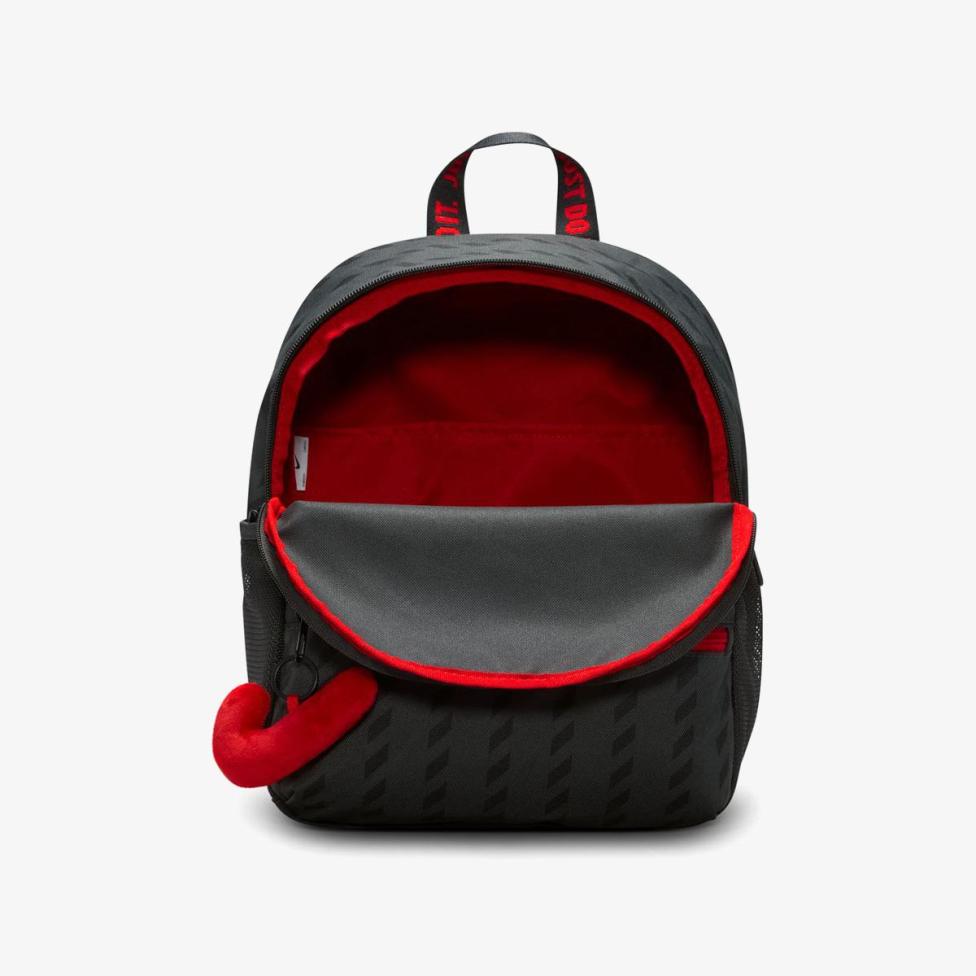 Outlet Дитячий рюкзак NIKE Y NK JDI MINI BKPK - SU26 AOP IO1530-010_image_4
