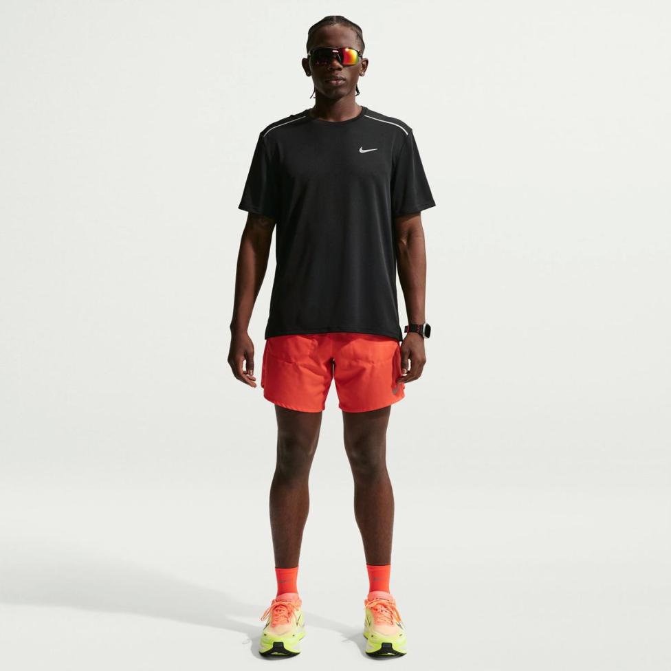 Outlet Чоловіча футболка NIKE M NK DF UV MILER SS IF2082-010_image_4