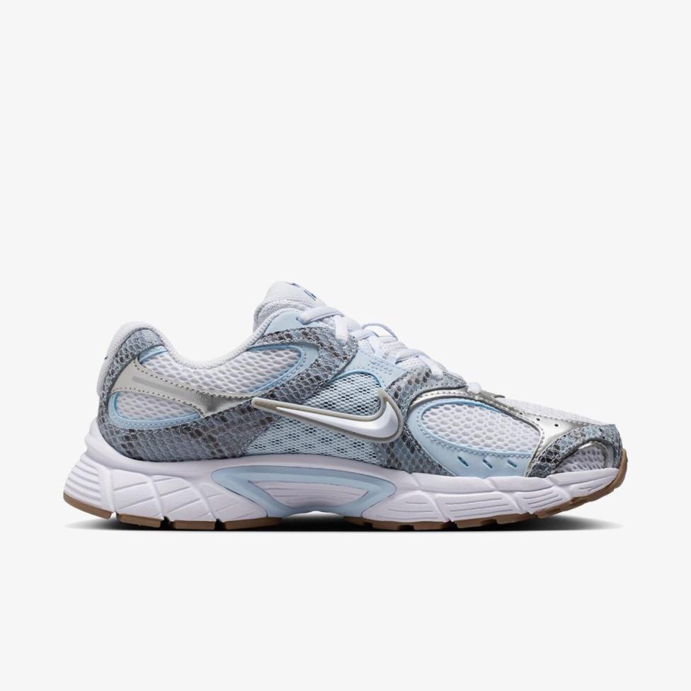 Outlet Жіночі кросівки NIKE W V5 RNR PRM IR1381-001_image_3