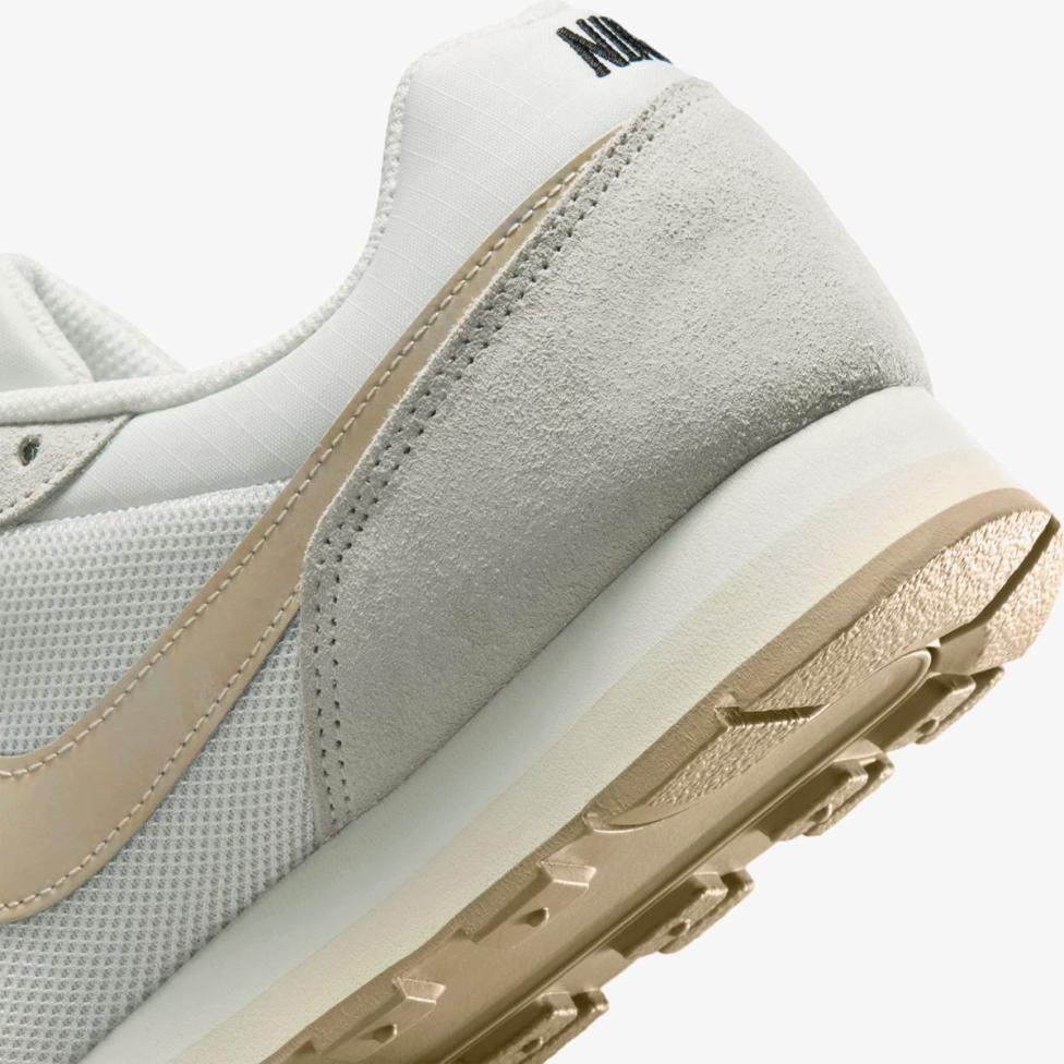 Outlet Жіночі кросівки NIKE WMNS MD RUNNER 2 SE IR1378-100_image_8