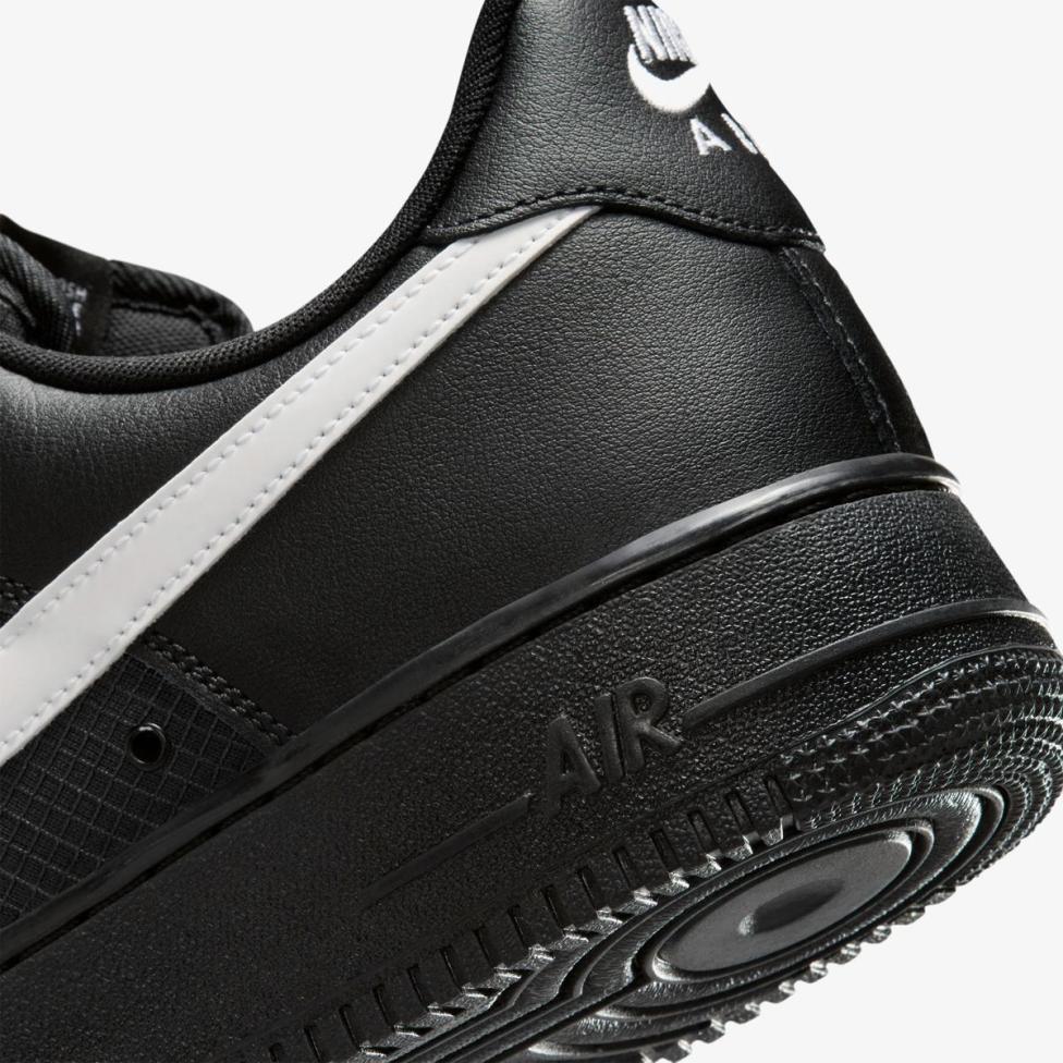 Outlet Чоловічі кросівки NIKE AIR FORCE 1 '07 LV8 IR0952-001_image_4