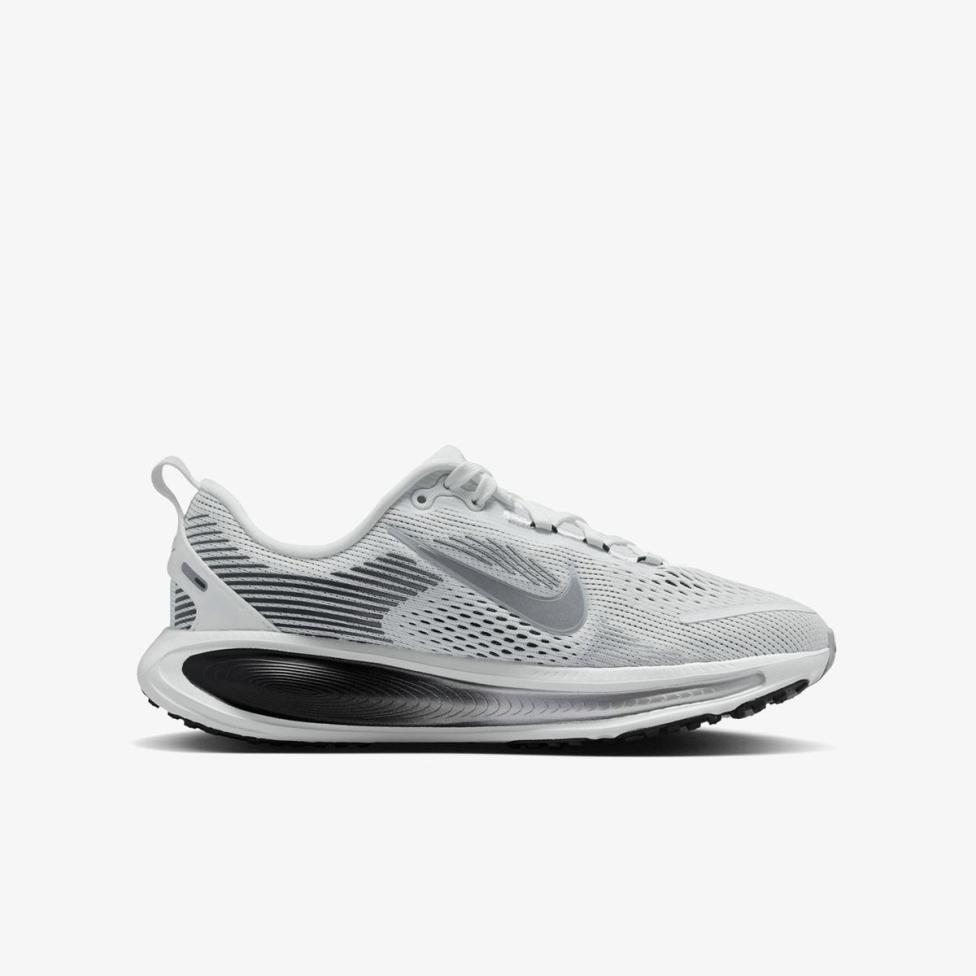 Outlet Дитячі кросівки NIKE VOMERO 18 RR GS IO9501-100_image_3