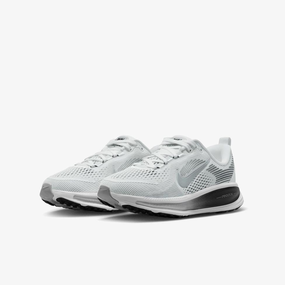 Outlet Дитячі кросівки NIKE VOMERO 18 RR GS IO9501-100_image_5