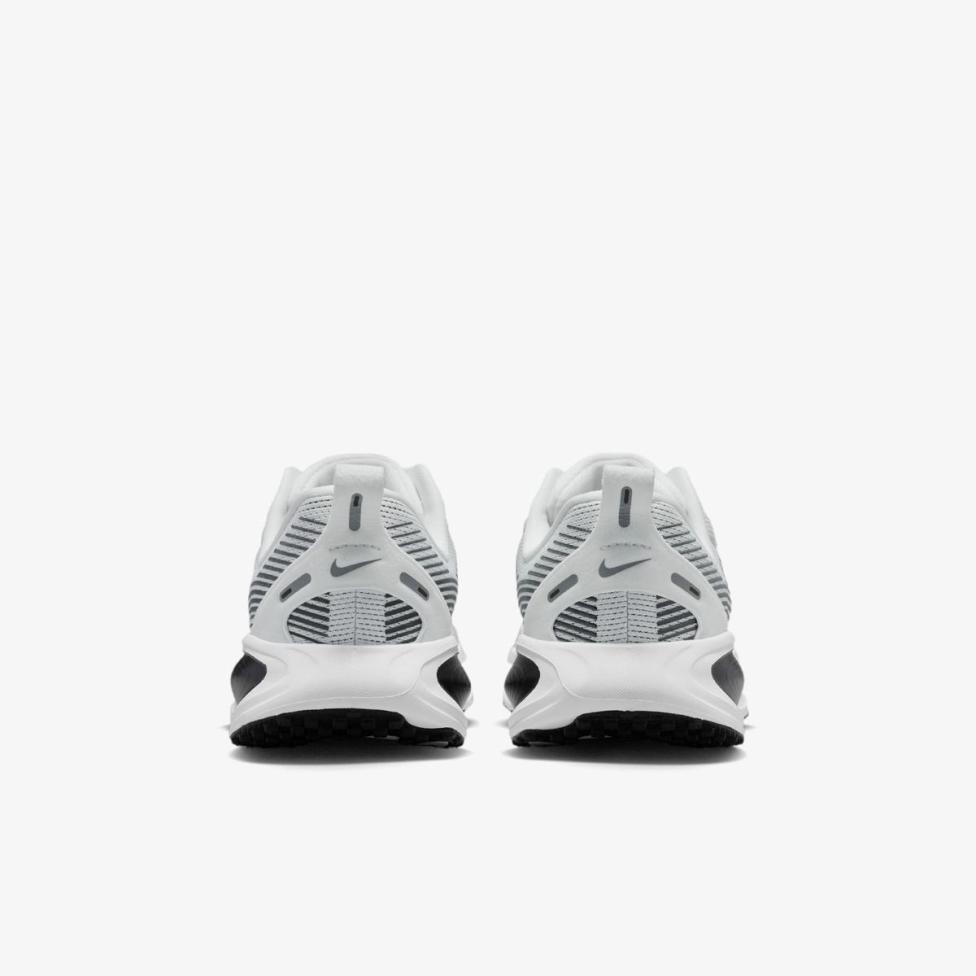 Outlet Дитячі кросівки NIKE VOMERO 18 RR GS IO9501-100_image_6