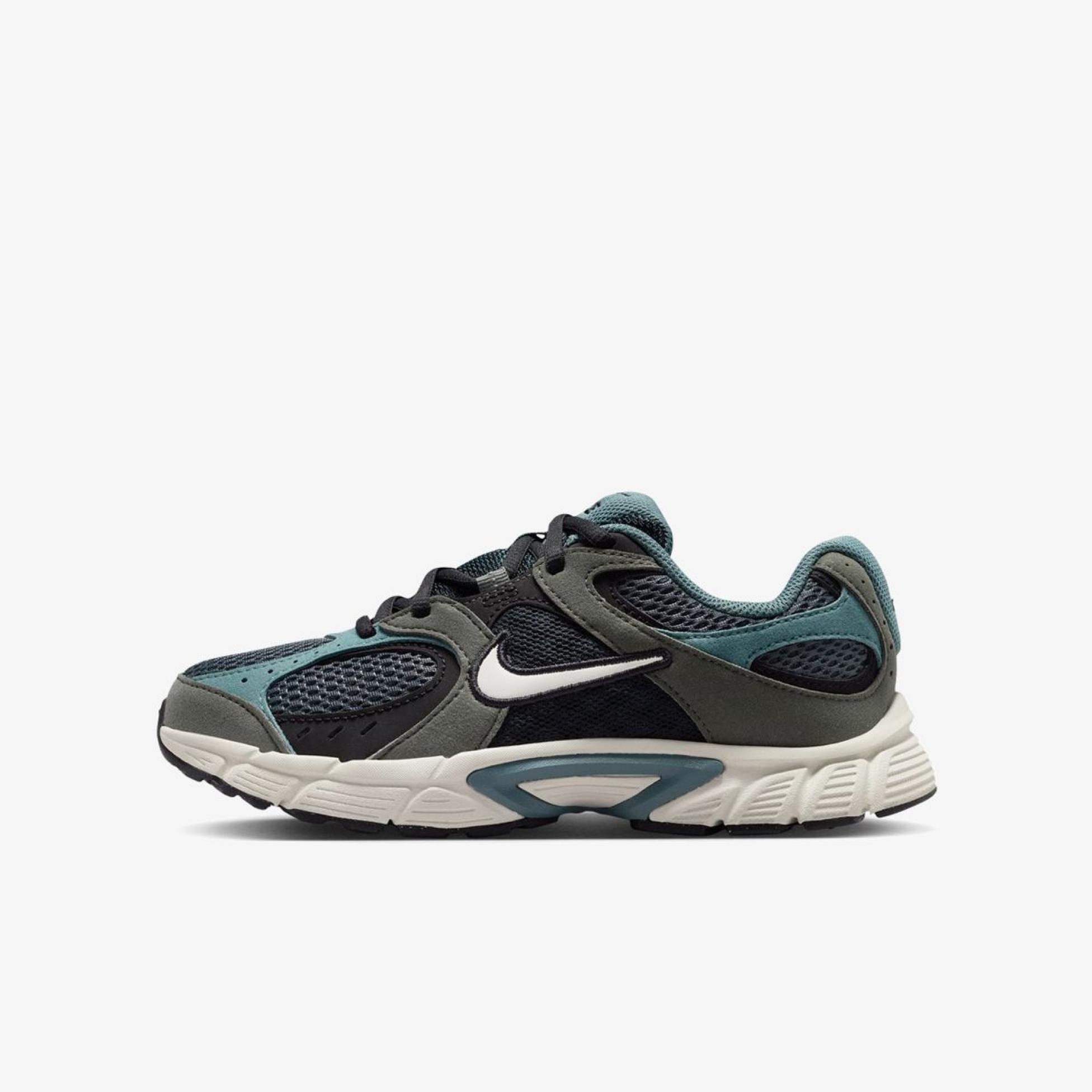 Outlet Дитячі кросівки NIKE V5 RNR SUEDE (GS) IO1644-003