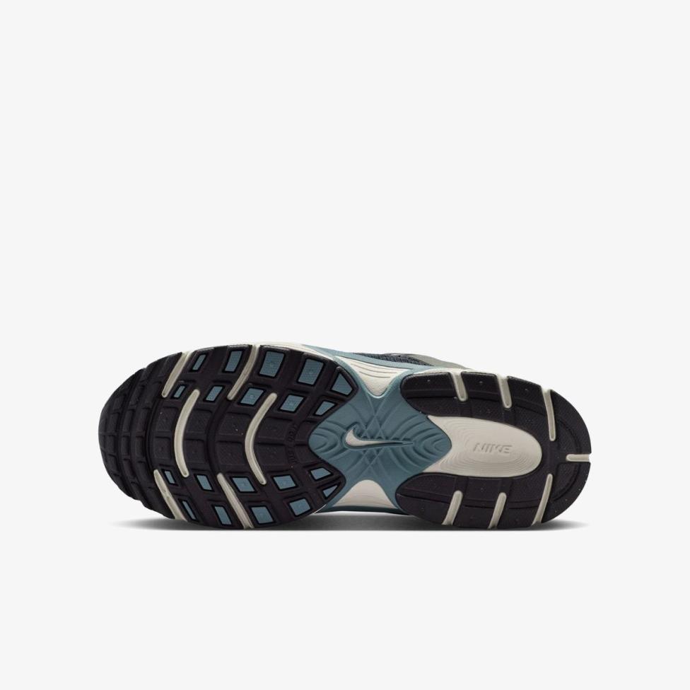 Outlet Дитячі кросівки NIKE V5 RNR SUEDE (GS) IO1644-003