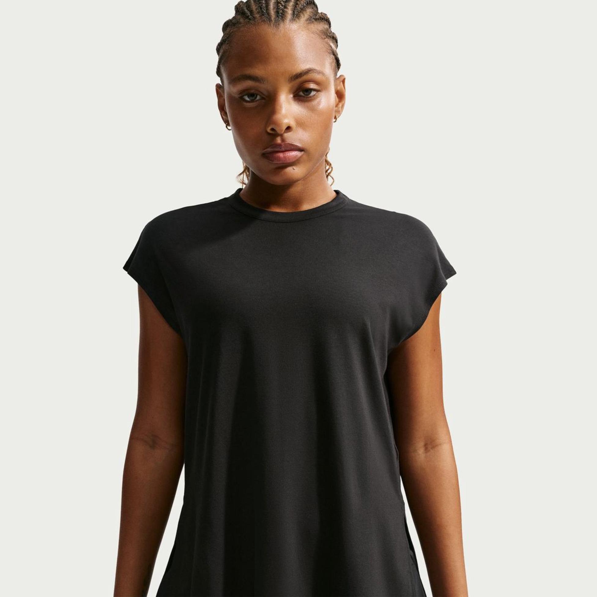 Outlet Жіноча майка NIKE W NK 24.7 DF MESH TANK SFT KNT IO1622-010