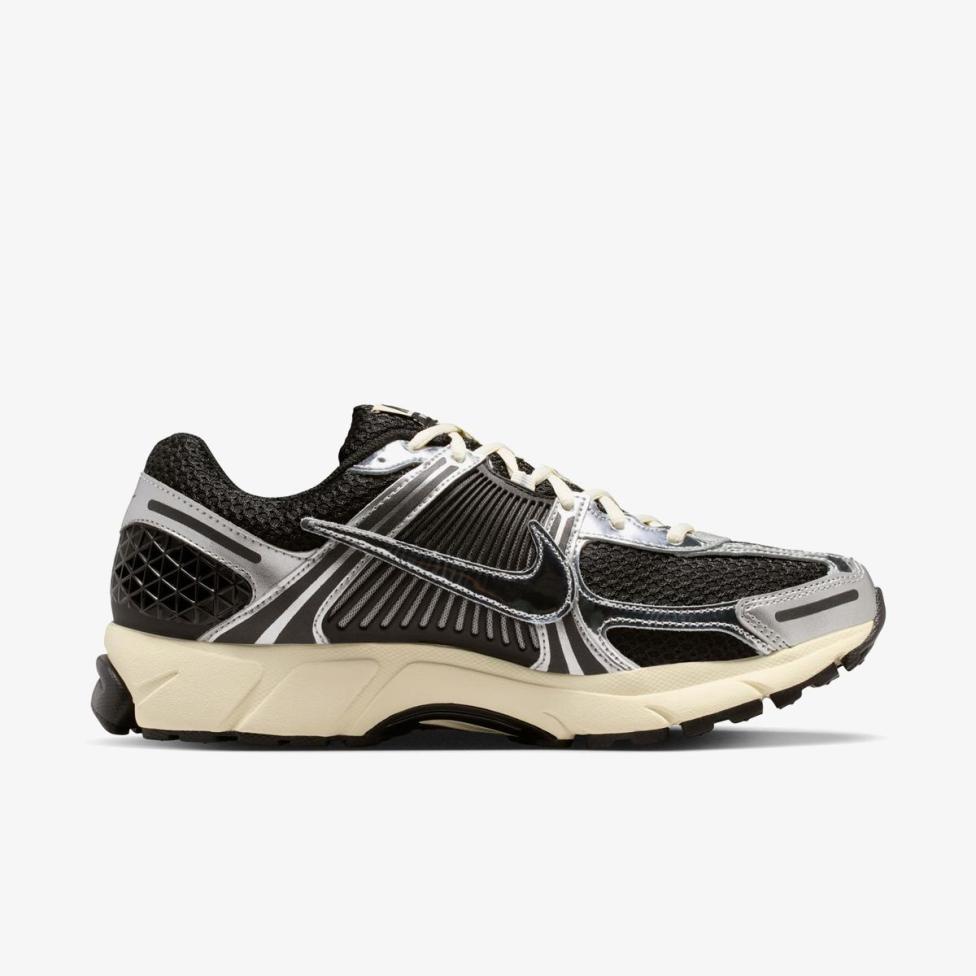Outlet Мужские кроссовки NIKE ZOOM VOMERO 5 IM3486-003_image_3