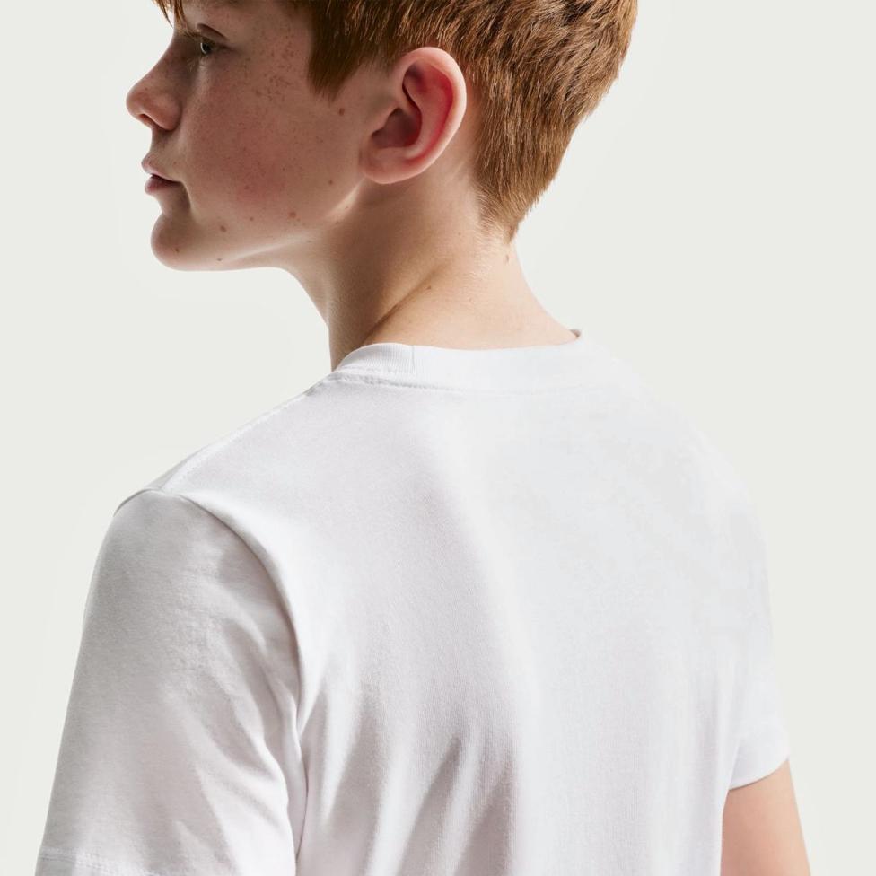 Outlet Дитяча футболка NIKE K NSW TEE BOXY REST II9940-100