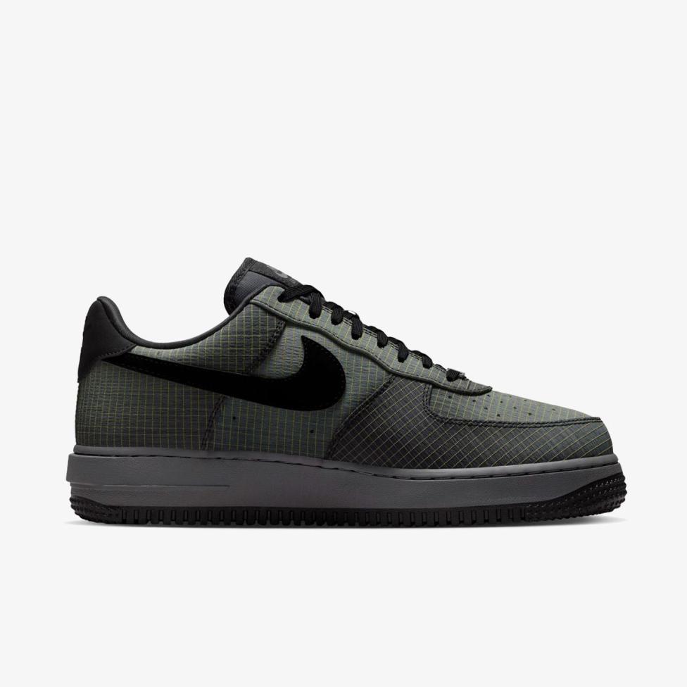 Outlet Чоловічі кросівки NIKE AIR FORCE 1 '07 LX VIBRAM IH1943-001_image_3