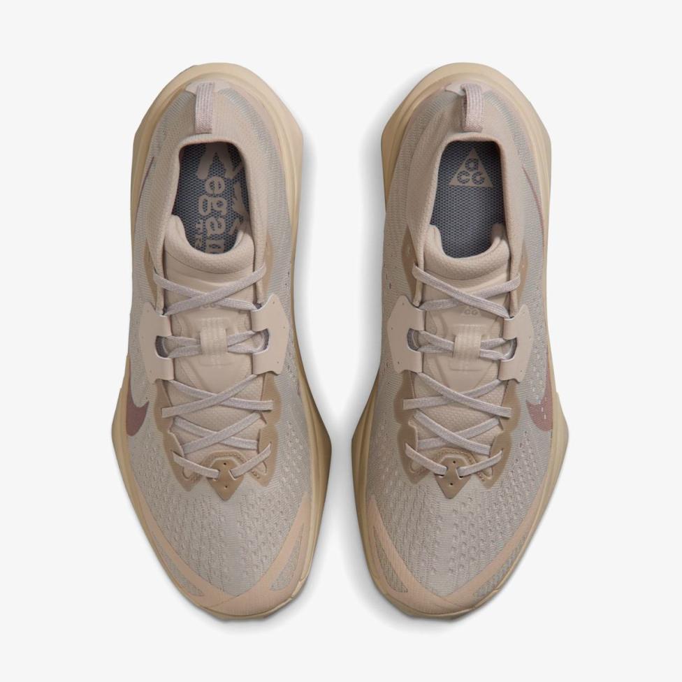 Outlet Чоловічі кросівки NIKE ACG ZEGAMA TRAIL HV8113-200_image_4