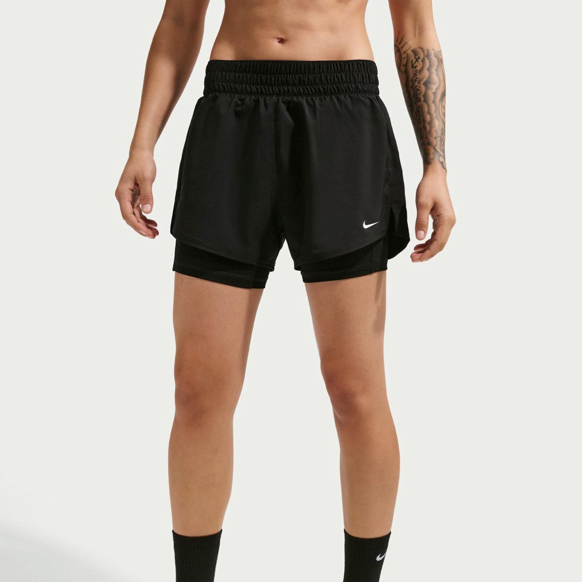 Outlet Жіночі шорти NIKE W NK ONE DF HR 3IN 2N1 SHORT DX6016-011
