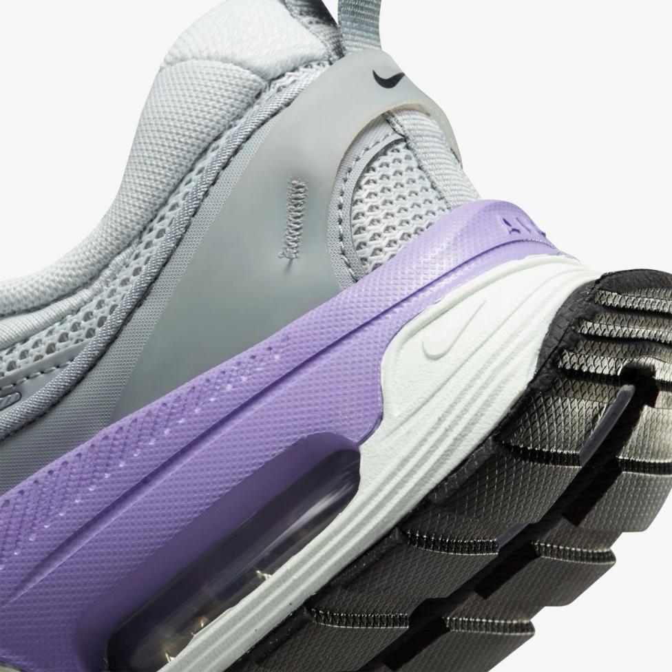Outlet Жіночі кросівки NIKE W AIR MAX BLISS DH5128-001_image_8