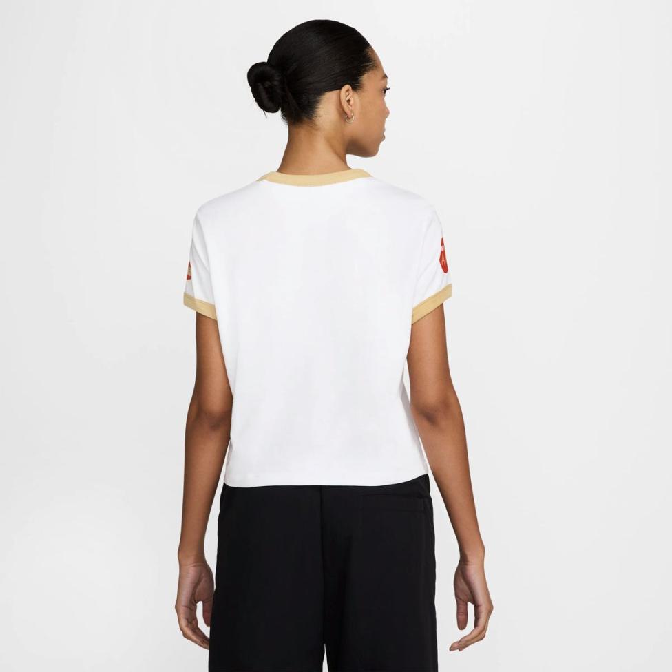 Outlet Жіноча футболка NIKE W NSW CLUB SS TEE MOTO RGR HQ1707-100