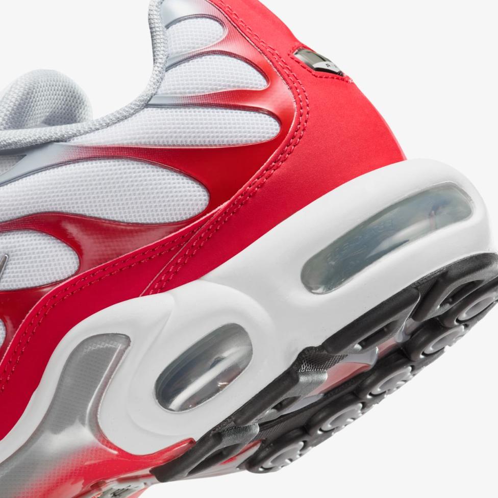 Outlet Мужские кроссовки NIKE AIR MAX PLUS RED / WHITE IF6224-101_image_8