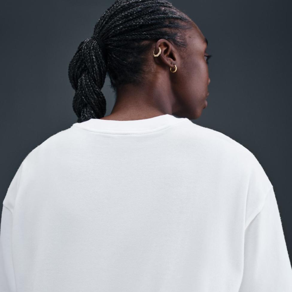 Outlet Жіноча футболка NIKE W NSW LUXE SS TEE RELAX HV4957-100