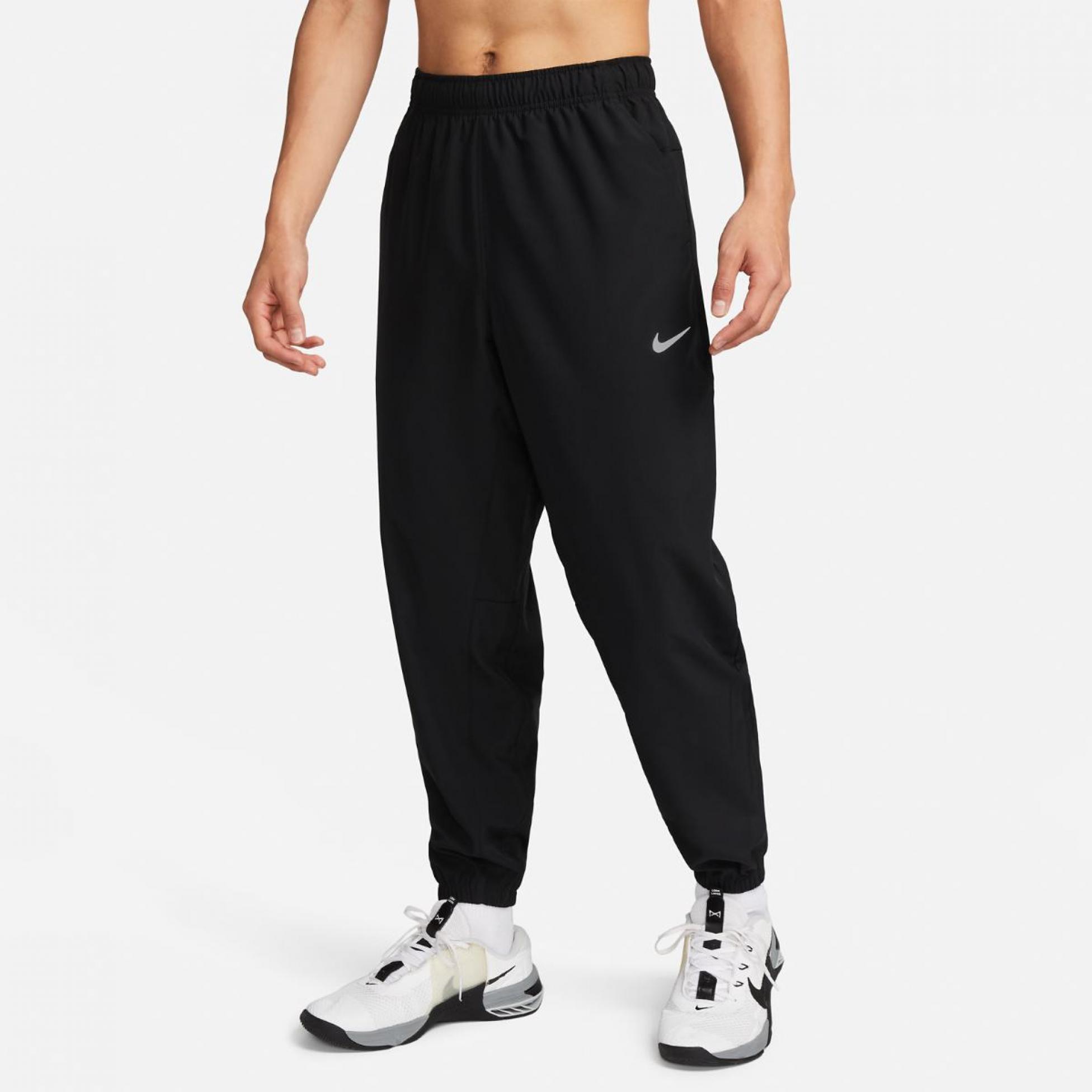 Outlet Чоловічі штани NIKE M Dri-FITFORM PANT TPR FB7497-010