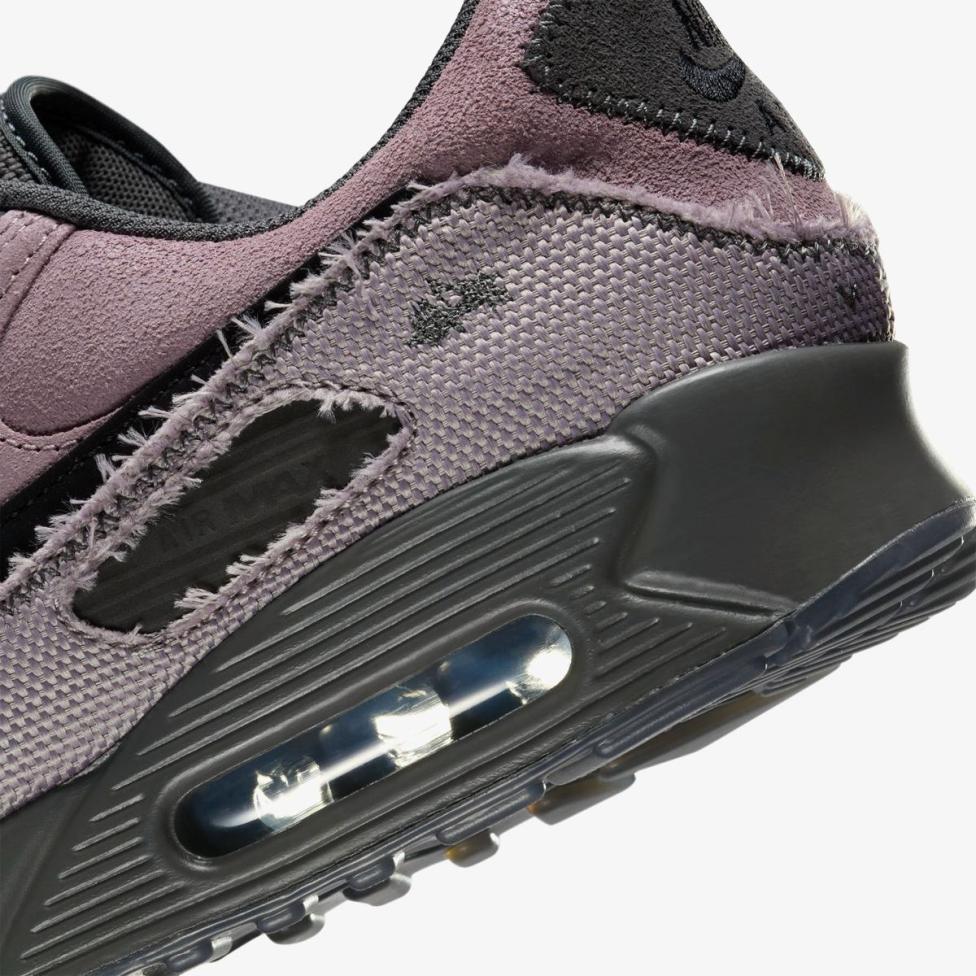 Outlet Чоловічі кросівки NIKE AIR MAX 90 PRM IQ0612-226_image_8