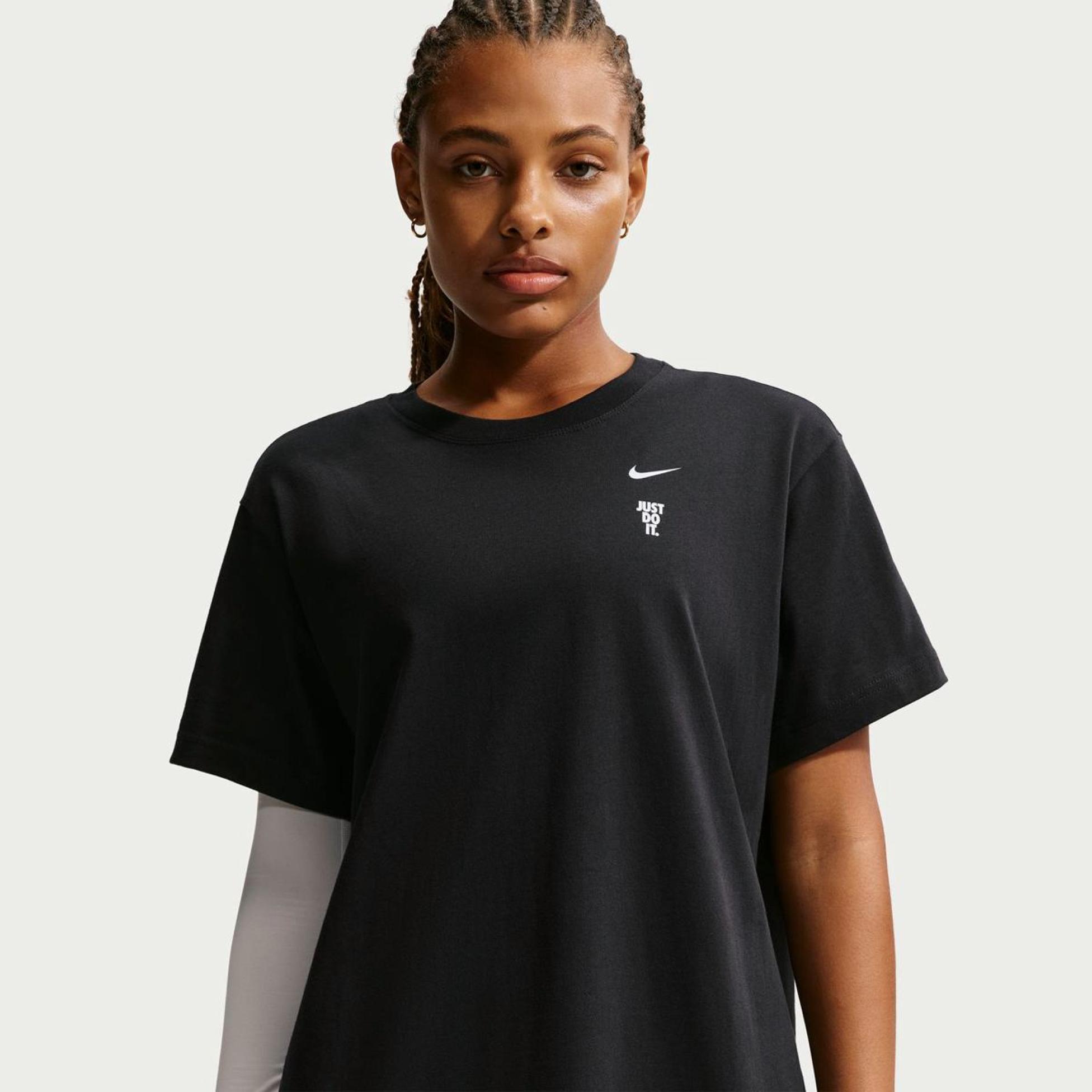 Outlet Жіноча футболка NIKE BASKETBALL IM0301-010
