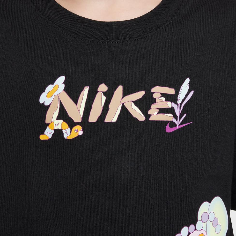 Outlet Дитяча футболка NIKE G NSW TEE SEASONAL STORY HQ2334-010