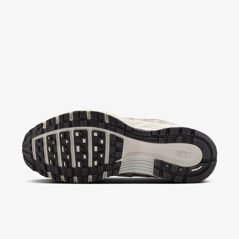 Outlet Жіночі кросівки NIKE W P-6000 SE IH4451-002