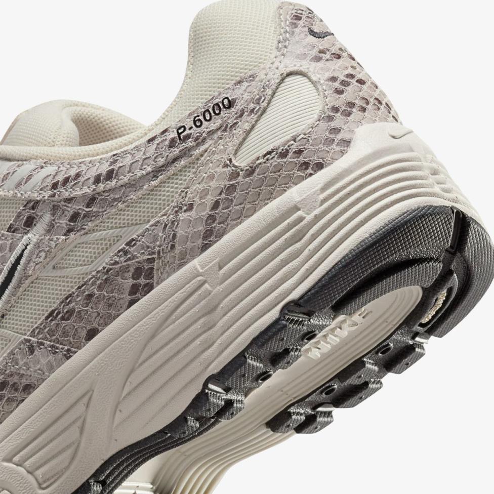 Outlet Женские кроссовки NIKE W P-6000 SE IH4451-002_image_8