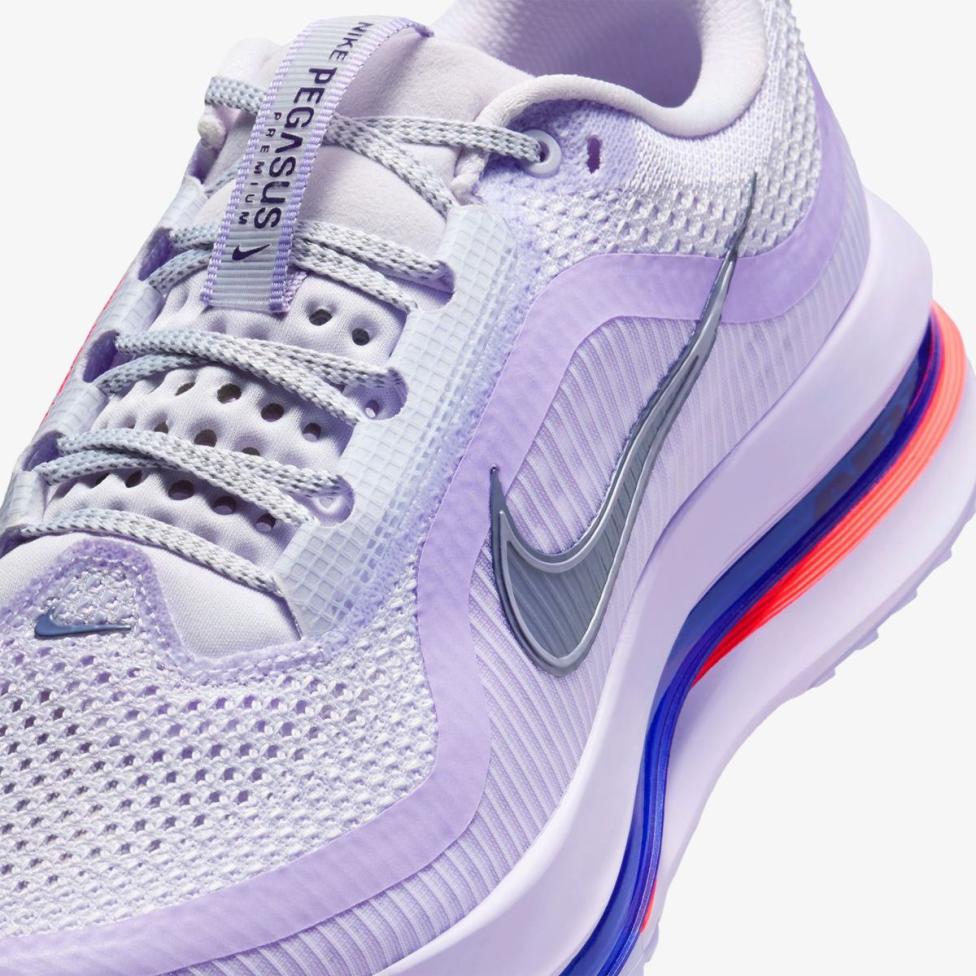 Outlet Жіночі кросівки NIKE W PEGASUS PREMIUM HQ2593-500_image_7