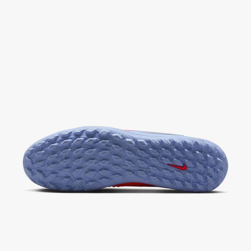 Outlet Чоловічі бутси NIKE PHANTOM 6 LOW CLUB TF HQ2324-400