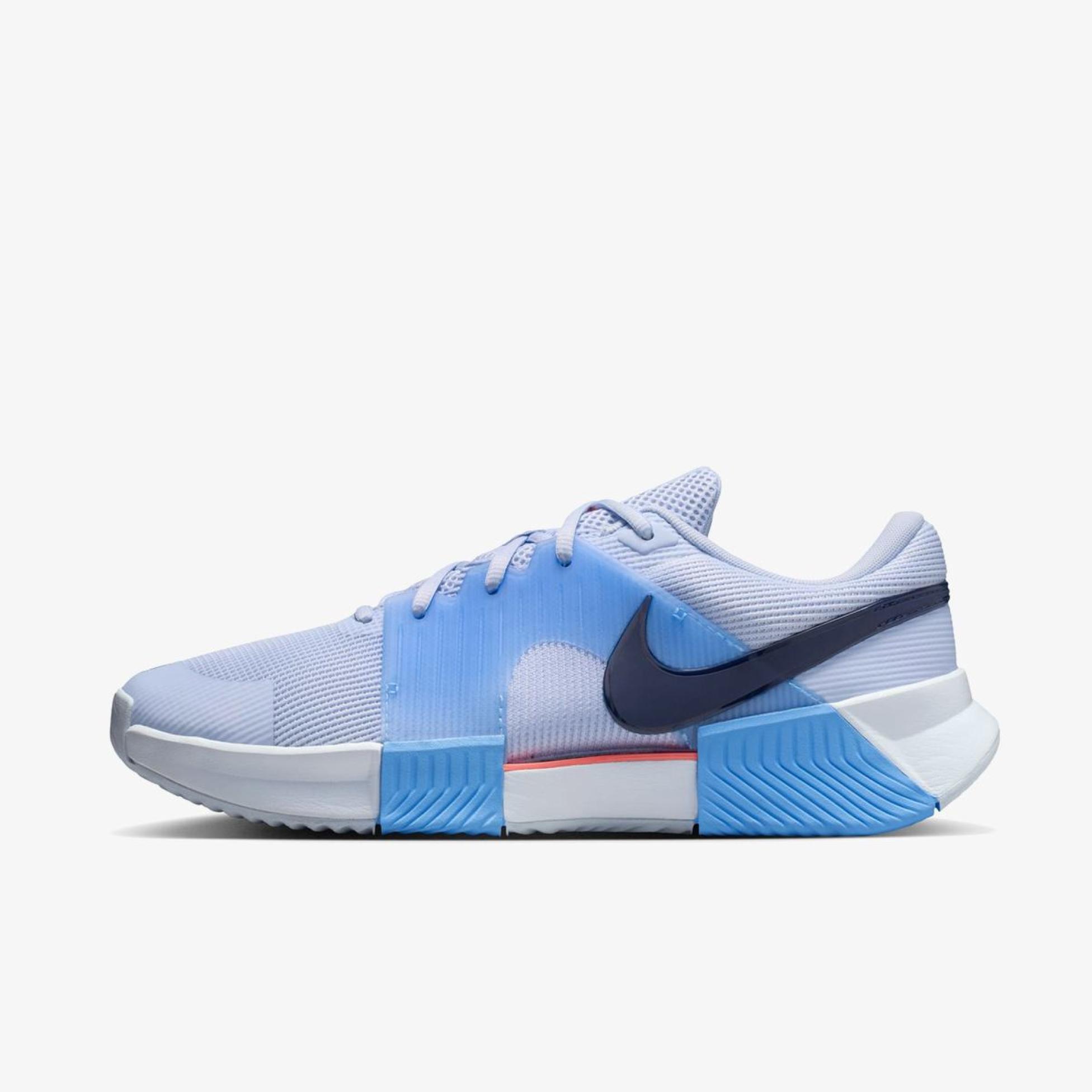 Outlet Чоловічі кросівки NIKE M ZM GP CHALLENGE 1.5 CLY IQ5179-400