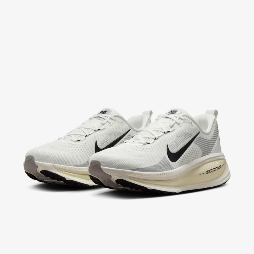 Outlet Чоловічі кросівки NIKE VOMERO 18 COCONUT MILK HM6803-101_image_5