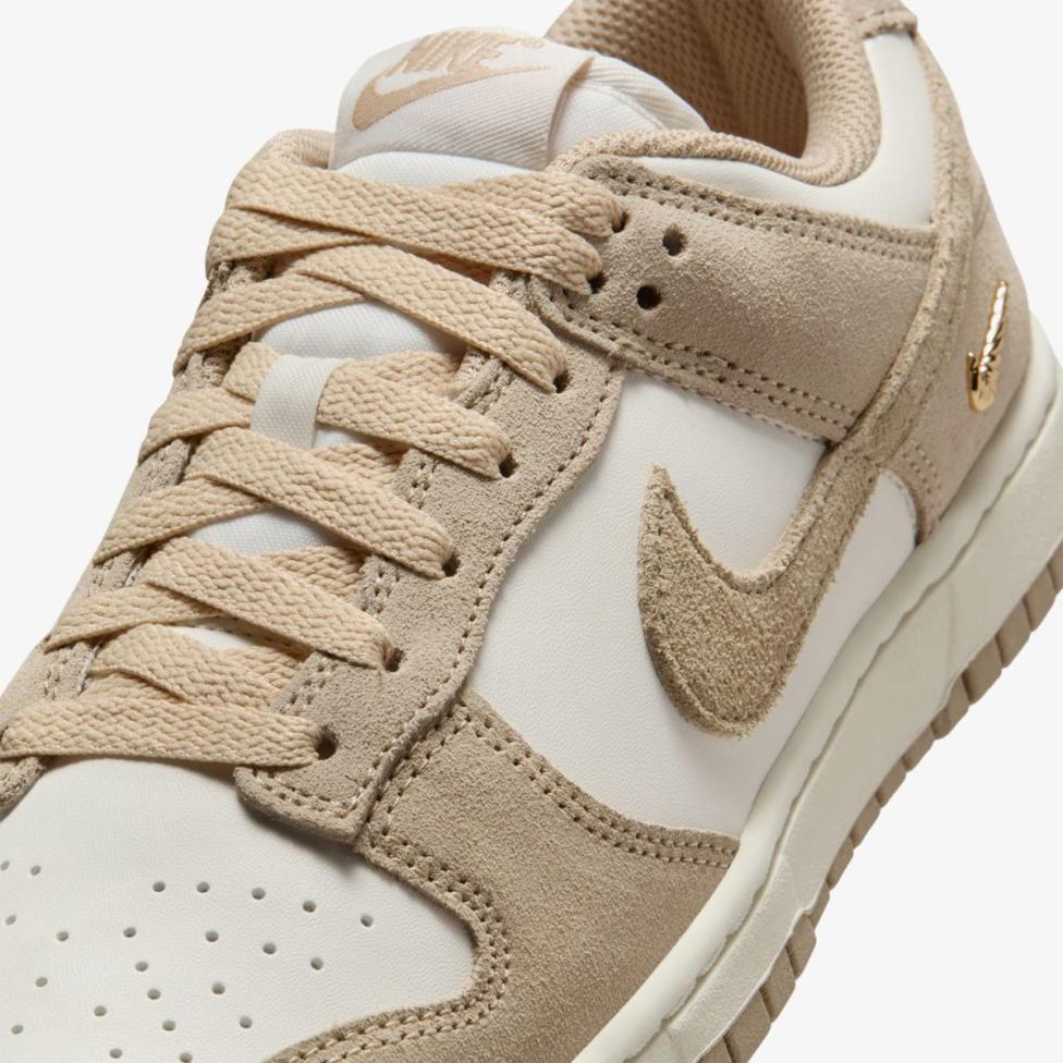 Outlet Жіночі кросівки NIKE WMNS DUNK LOW LINEN / METALLIC GOLD IO4244-101_image_7