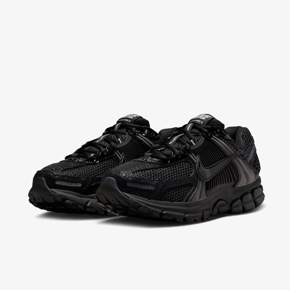 Outlet Женские кроссовки NIKE W ZOOM VOMERO 5 II6236-001_image_5