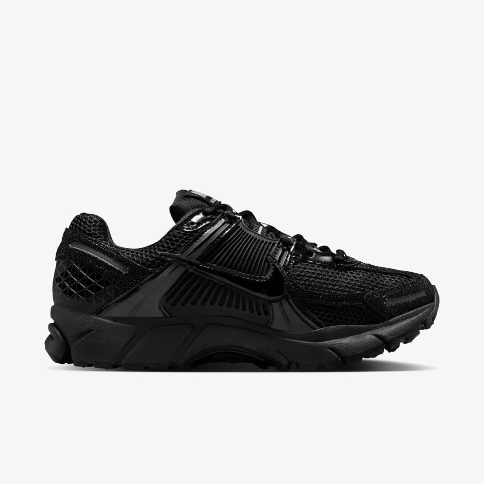 Outlet Женские кроссовки NIKE W ZOOM VOMERO 5 II6236-001_image_3