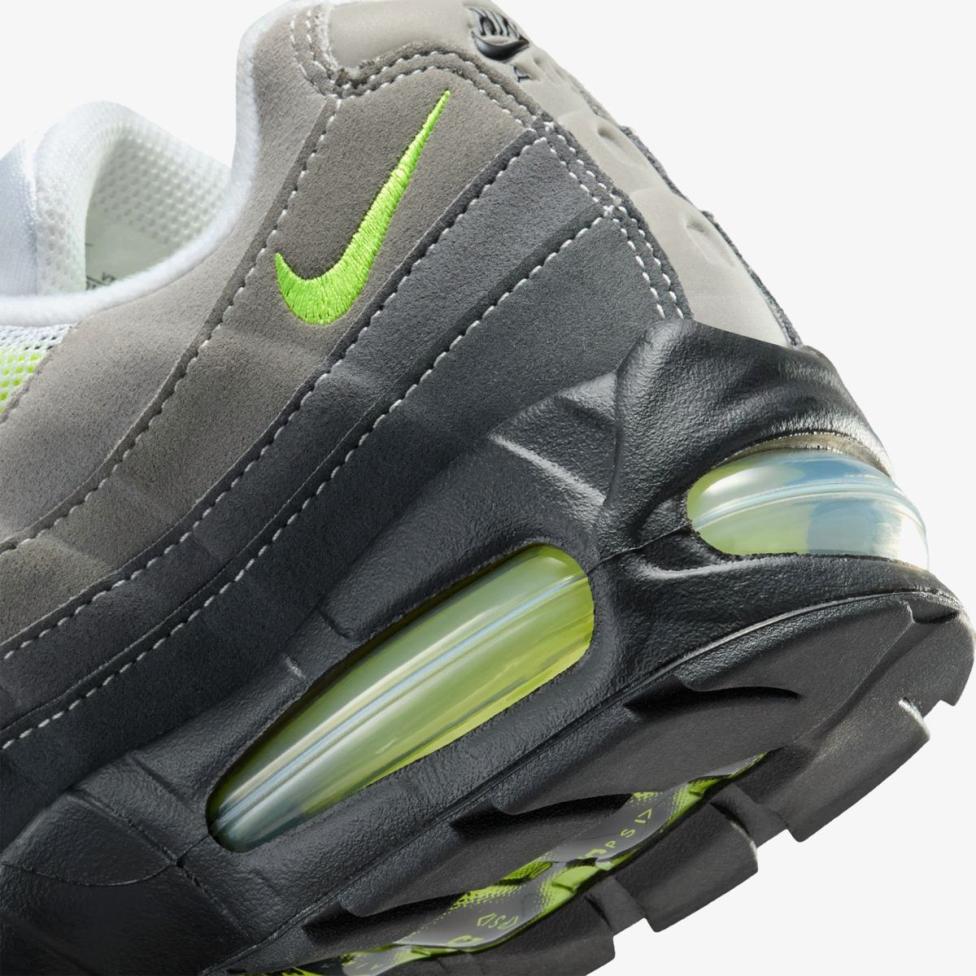 Outlet Женские кроссовки NIKE AIR MAX 95 BIG BUBBLE IO9926-001_image_8
