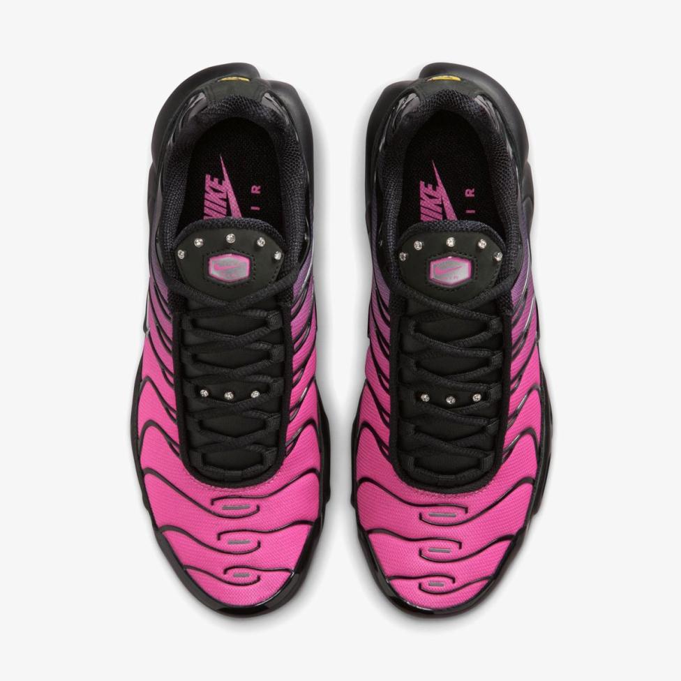 Outlet Жіночі кросівки NIKE AIR MAX PLUS IQ0280-010_image_4