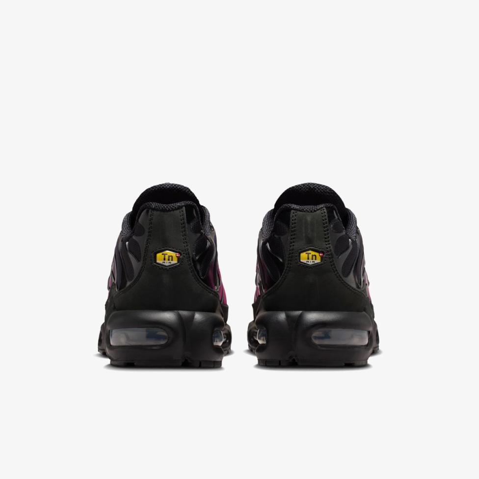 Outlet Жіночі кросівки NIKE AIR MAX PLUS IQ0280-010_image_6