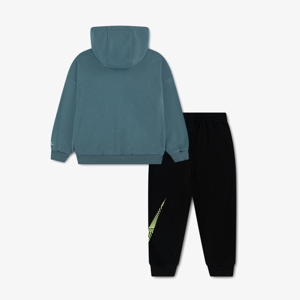 Outlet Дитячий костюм NIKE SPORTSWEAR IN THE ZONE 86N738-023