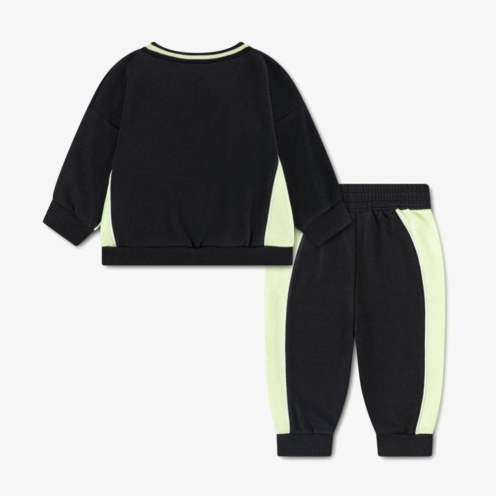 Outlet Дитячий костюм NIKE COLOR BLOCKED CREW 66N697-023