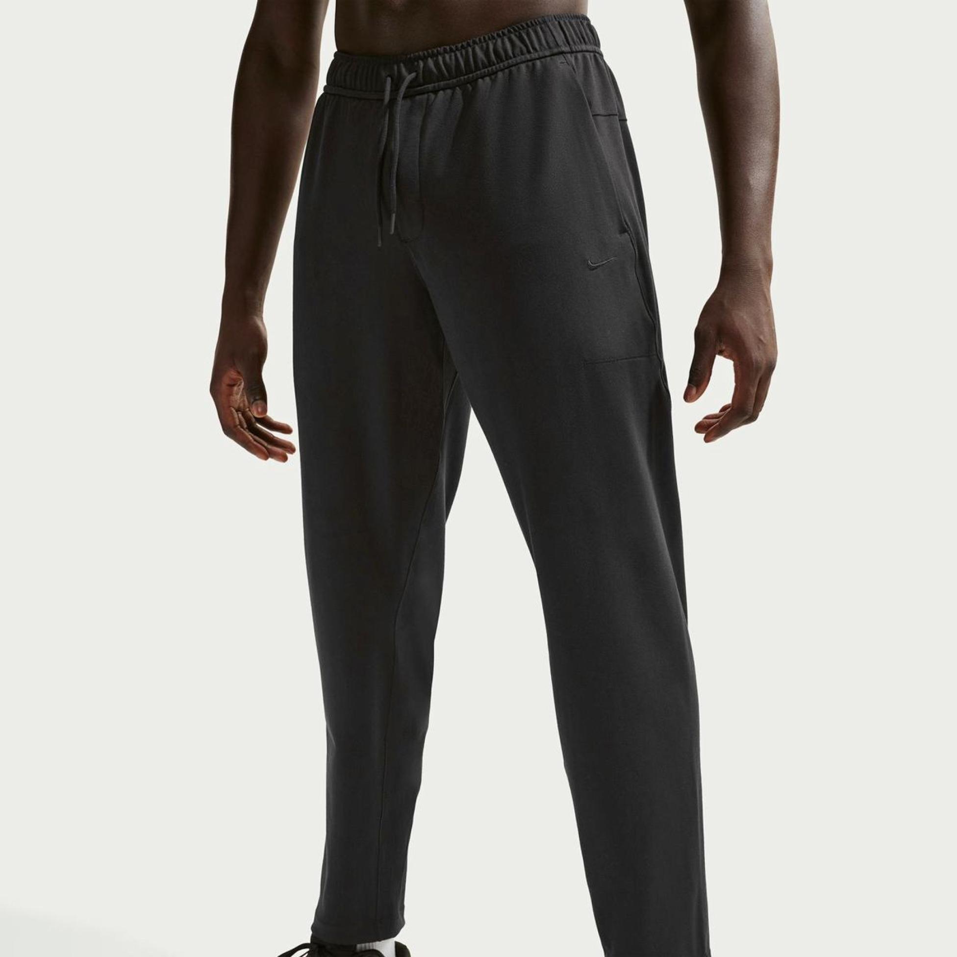 Outlet Чоловічі штани NIKE DRI-FIT UV PROTECTION NANO II1306-010