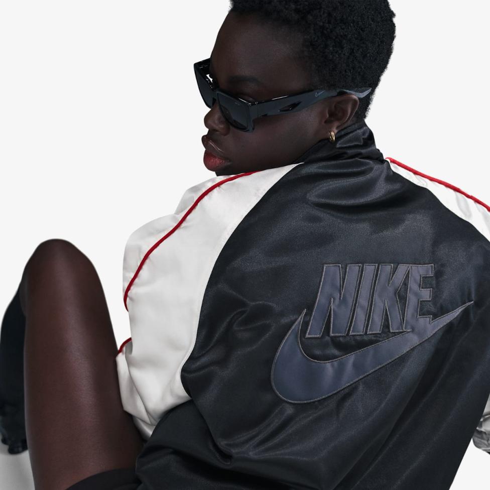 Outlet Жіночий бомбер NIKE SPORTSWEAR HF9435-010