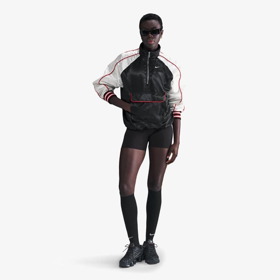 Outlet Жіночий бомбер NIKE SPORTSWEAR HF9435-010_image_4