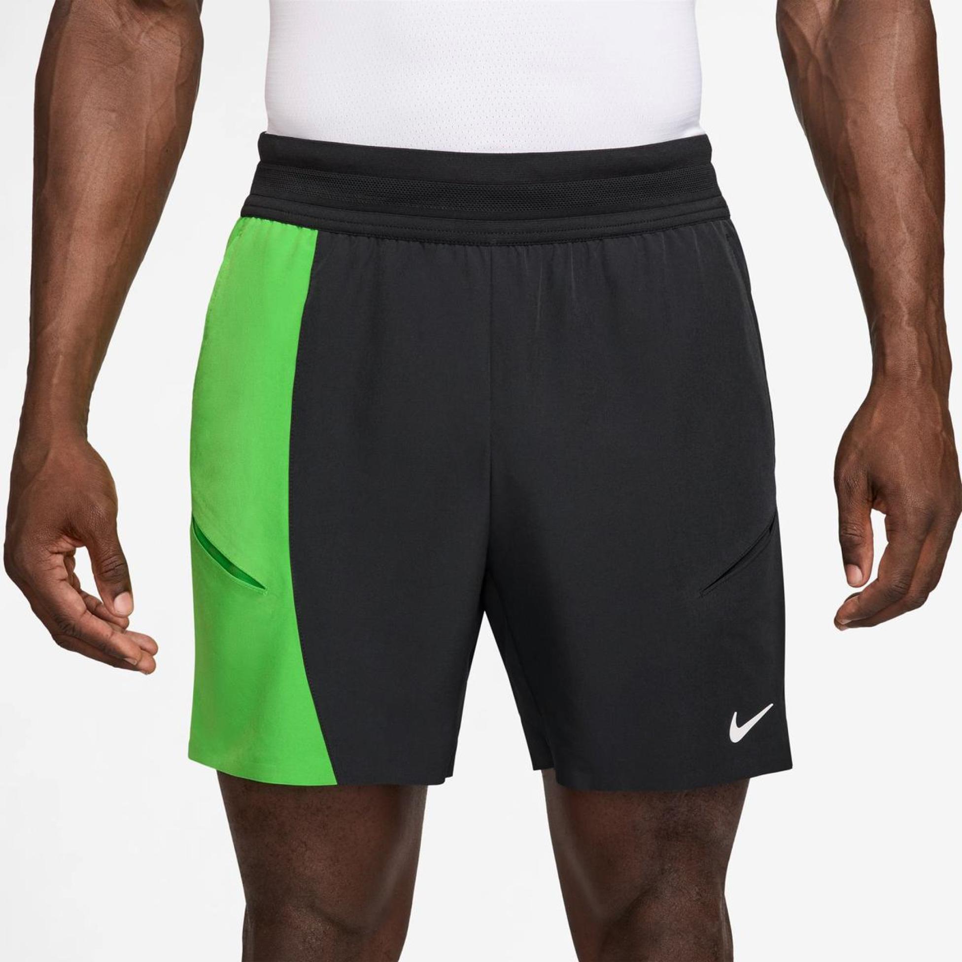 Outlet Чоловічі шорти NIKE COURT SLAM DRI-FIT IB1037-010