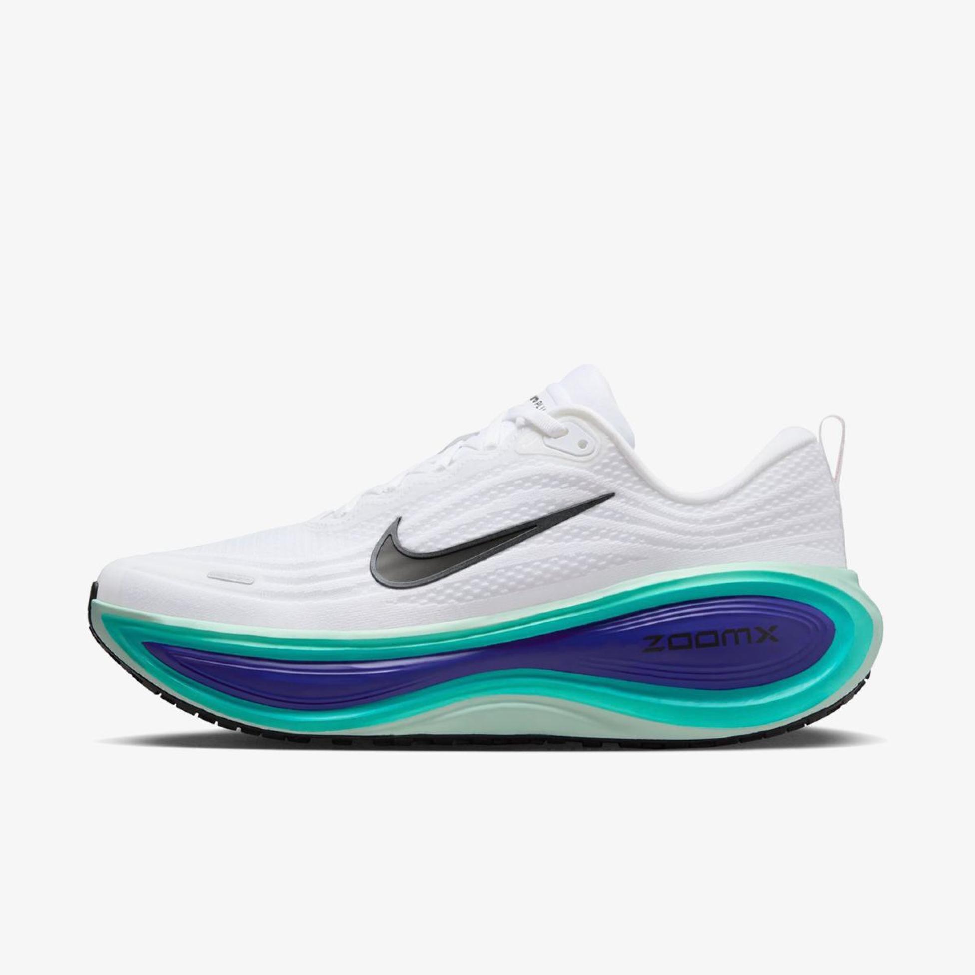 Outlet Чоловічі кросівки NIKE VOMERO PLUS HV8150-104