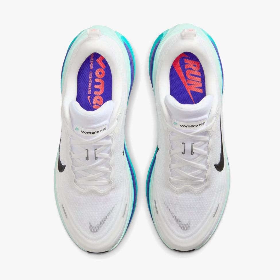 Outlet Чоловічі кросівки NIKE VOMERO PLUS HV8150-104_image_4