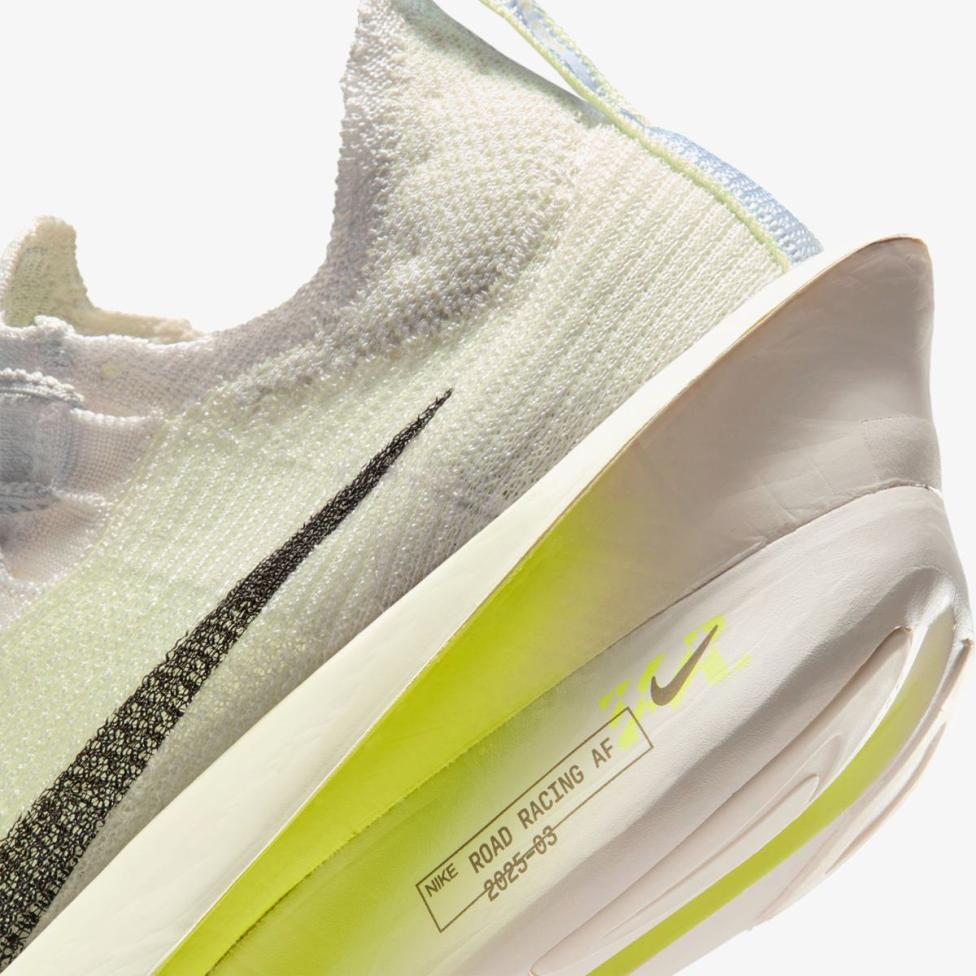 Outlet Мужские кроссовки NIKE AIR ZOOM ALPHAFLY 3 FD8311-002_image_8