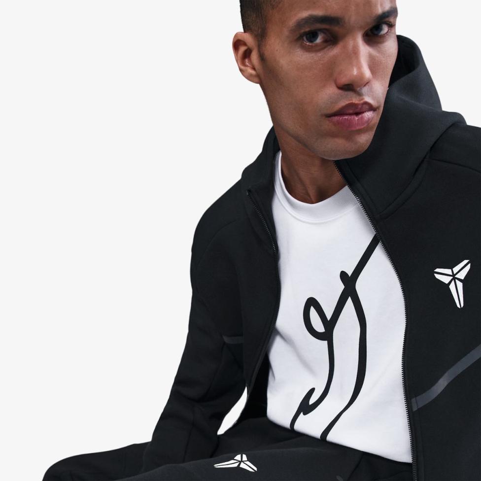 Outlet Чоловічі штани NIKE KB M TCH FLC JGGR IB2716-010_image_3